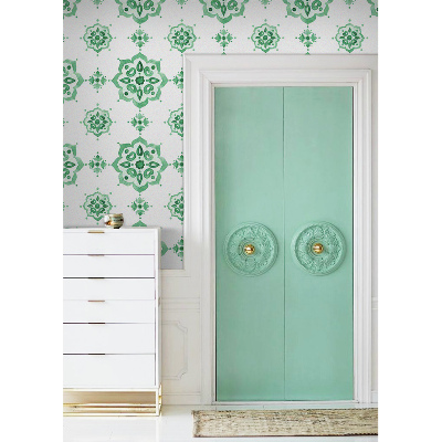Wallpaper Green Oriental Patterns