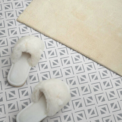 Self adhesive vinyl floor tiles Geometric pattern in squares