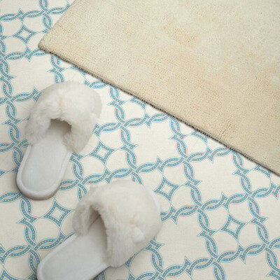 Self adhesive vinyl floor tiles Patterns in the woven mesh