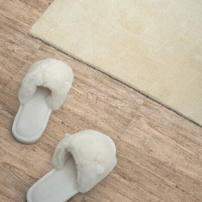 Self adhesive vinyl floor tiles Raw wood motif