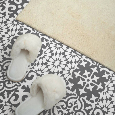 Vinyl tiles Decorative motifs on tiles