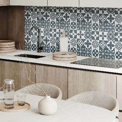 Self adhesive vinyl floor tiles Tiles with geometric patterns