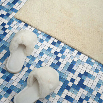Vinyl tiles Mosaic pattern in intense shades of blue