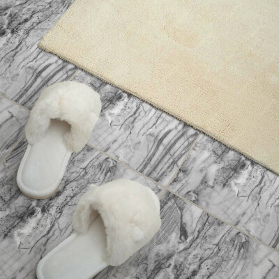 Vinyl tiles An elegant marble pattern