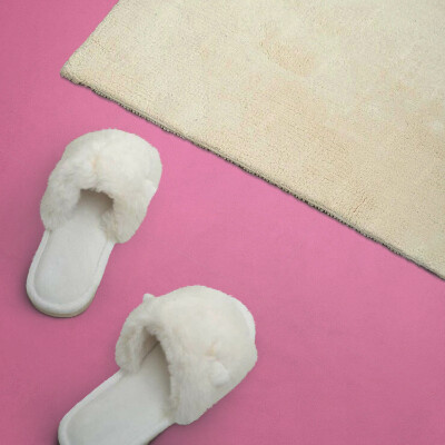 Self adhesive vinyl floor tiles Delicate pink