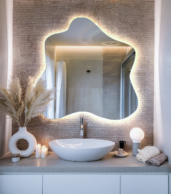Mirror with LED backlit splash feature