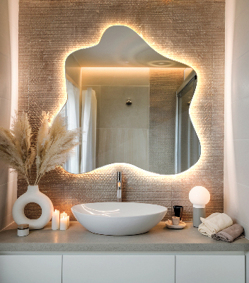 Mirror with LED backlit splash feature