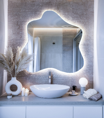 Mirror with LED backlit splash feature