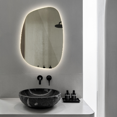 Exclusive LED mirror with delicate lines