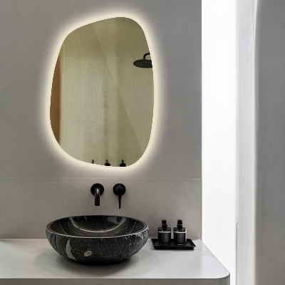 Exclusive LED mirror with delicate lines