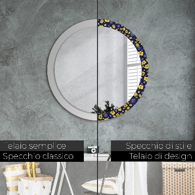 Round decorative wall mirror Cute small flowers