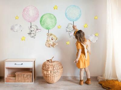 Wall sticker 80x113 Little animals with balloons in pastel colors