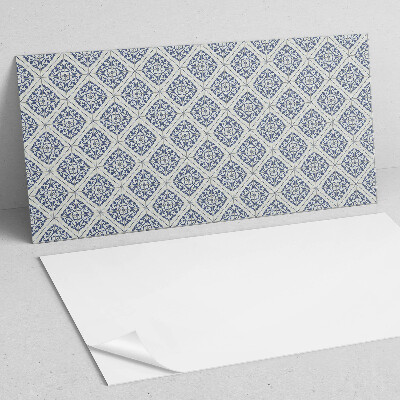 Square wall panel Pattern with floral motifs