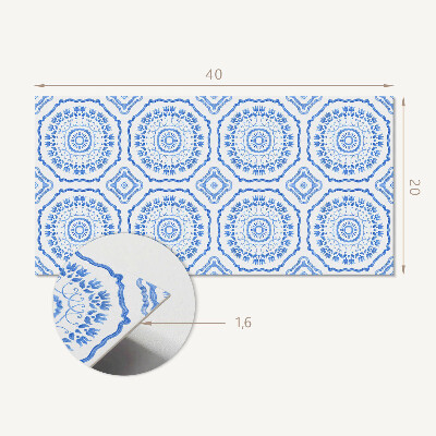 Square wall panel Floral pattern in circles