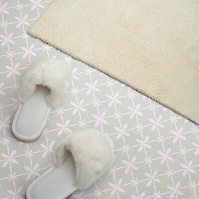 Square wall panel Floral pattern in mesh