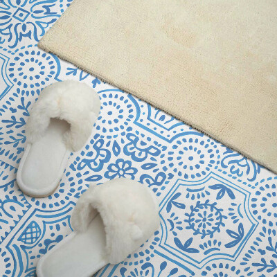 Rectangular wall panel Checkered ceramic patterns