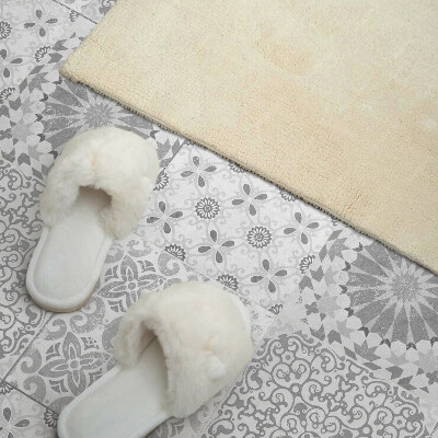 Pvc wall panel square Stylish shapes with a floral motif