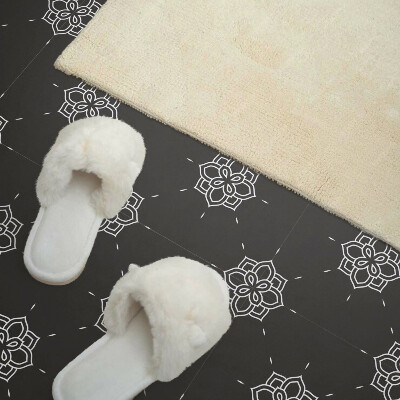 Wall paneling Flower pattern