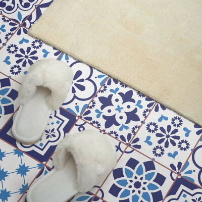 Wall paneling Tiled motifs in geometric shapes