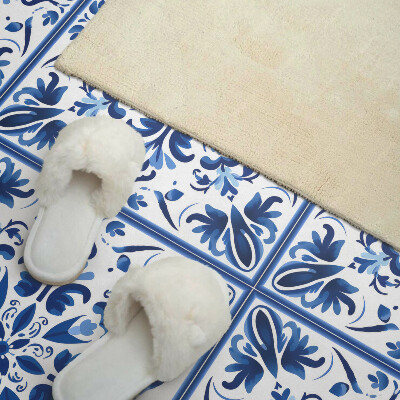 Wall paneling Stylish floral motif in balance