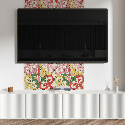 Wall paneling Flowers surrounded by elegant ornaments