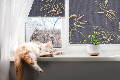 Daylight roller blind Lake behind flowers