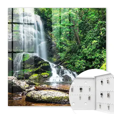 Decorative key box A natural oasis of lush greenery
