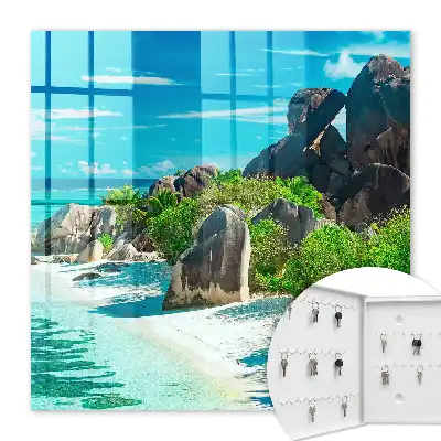Decorative key box A tropical beach of lush greenery