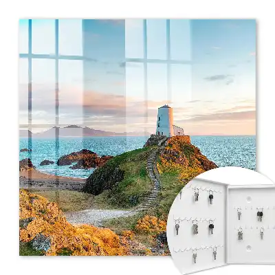 Key cabinet Sea lighthouse of sunlight