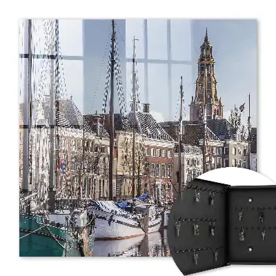 Key cabinet Sails on the water are a tower
