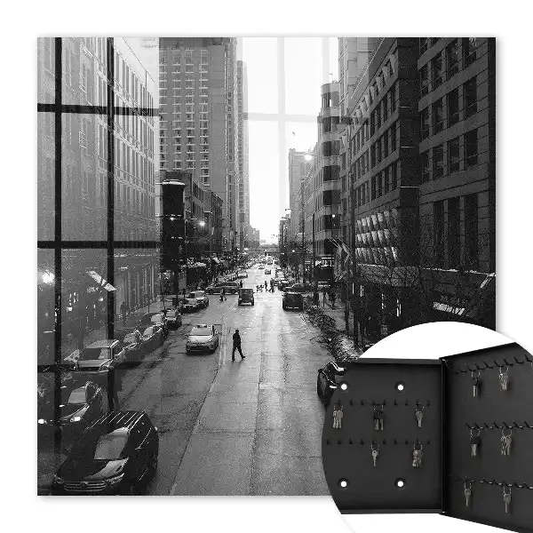 Key box for home Everyday urban life with movement