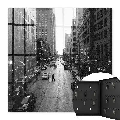 Key box for home Everyday urban life with movement