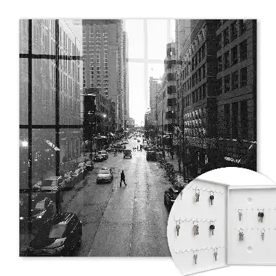 Key box for home Everyday urban life with movement
