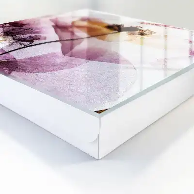 Key cabinet Floral elegance in pastel shades