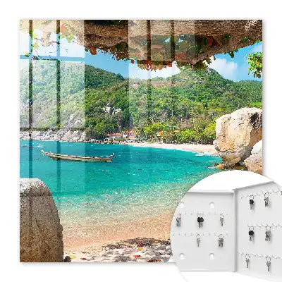 Key cabinet A paradise view of green hills