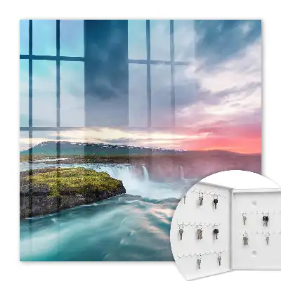 Wall mounted key cabinet The power of nature rock cliffs