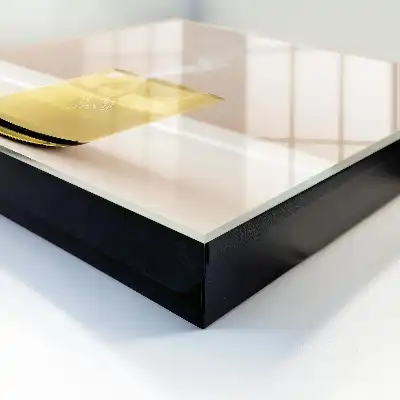 Key cabinet Glass peace with smoke content