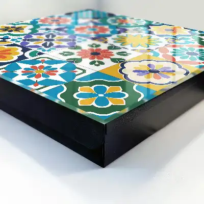 Key cabinet Floral patterns full of energy