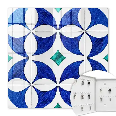 Key cabinet Geometric motif in blue-green tones