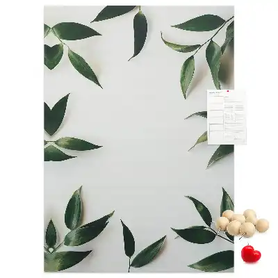 Green leaf finial cork pin board