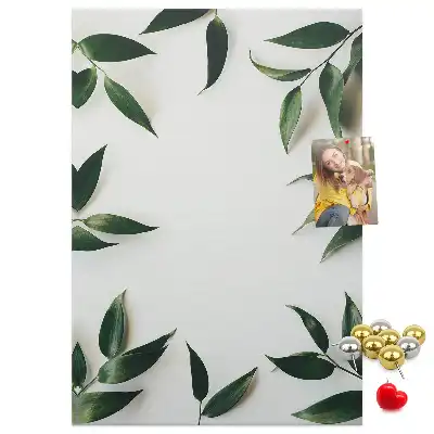 Green leaf finial cork pin board