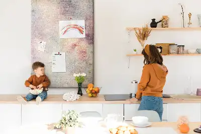 Wall cork memo board Spilled paint stains