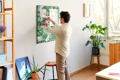 Green Monstera Leaf Cork Note Board