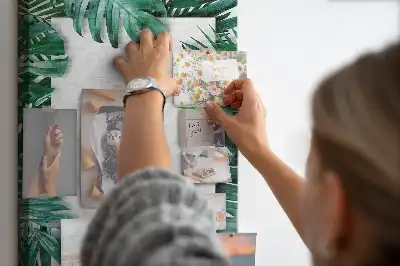 Monstera leaf shaped cork memo board