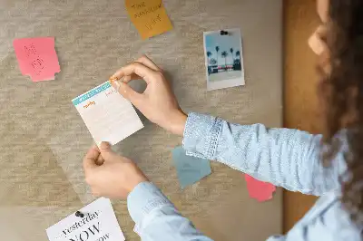 Linear motif cork memo board