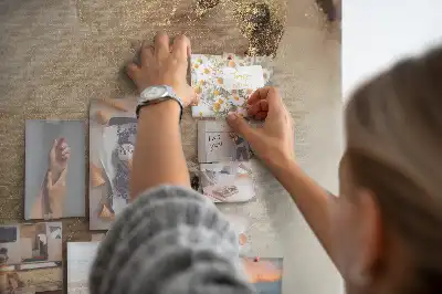 Cork pin board Glossy marble