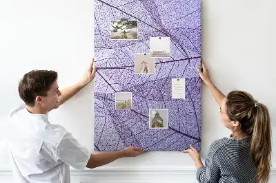 Leaf structured cork note board