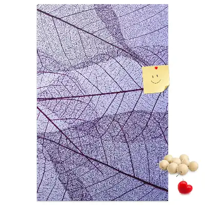Leaf structured cork note board