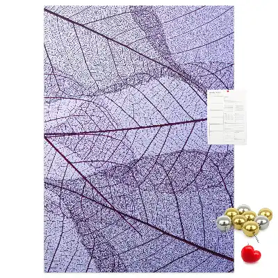 Leaf structured cork note board