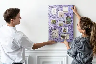 Leaf structured cork note board